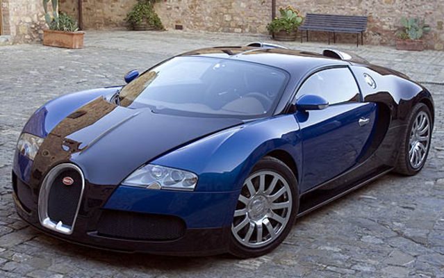 Et une Bugatti Veyron pour Roberto Carlos