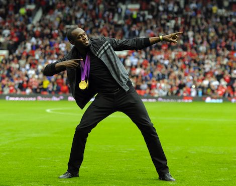 Usain Bolt sur un terrain de football - @Iconsport