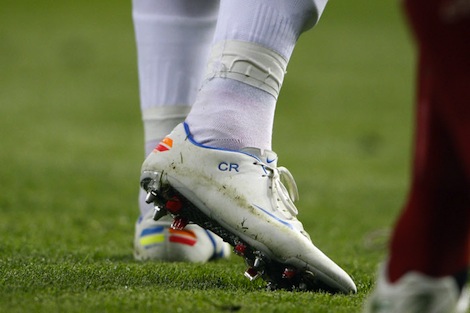 Chaussures portées par Cristiano Ronaldo le 25 avril 2012. Photo: @Iconsport