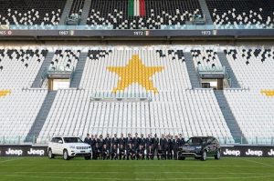 Les joueurs de la Juventus Turin ont reçu une Jeep pour la saison 2013-2014.