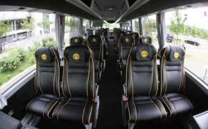 A l'intérieur du bus du Borussia Dortmund.