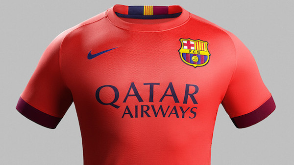 Voici le maillot extérieur du FC Barcelone pour la saison 2014-2015.