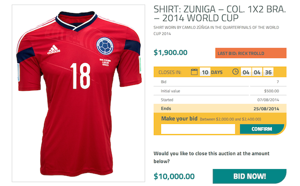 Le maillot de Zuñiga auteur de la blessure sur Neymar au Mondial 2014 est à vendre aux enchères. @Bazarsport