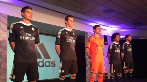 Le Real Madrid a présenté son étonnant maillot third pour l'exercice 2014-2015.