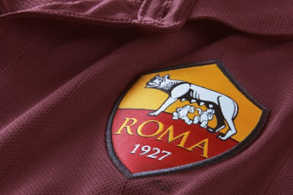 On sait un peu plus de choses au sujet du futur maillot third 2016-2017 de l'AS Roma. - @DR