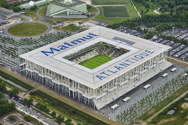 Ne l'appelez plus Nouveau stade des Girondins de Bordeaux mais Matmut Atlantique. - @Matmut