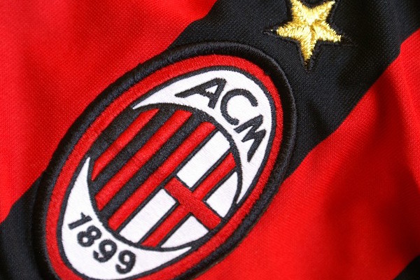 Le Milan A C va donner un coup de jeune à son logo. - @DR