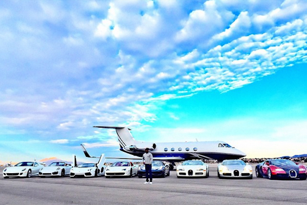 Floyd Mayweather a un jet privé rien qu'à lui. Et il veut que ça se sache. - @Instagram
