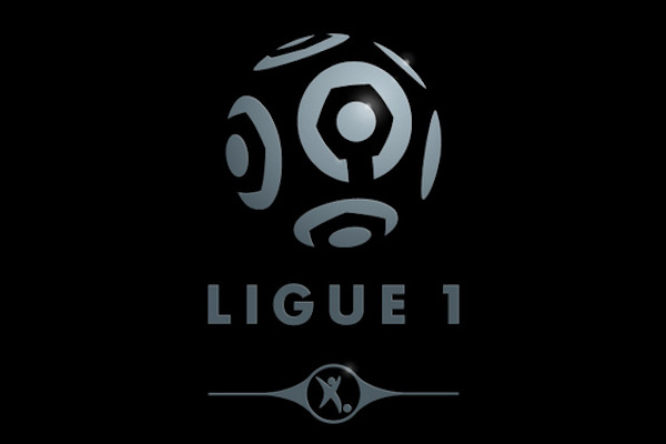 La Ligue 1 aura un ballon adidas la saison prochaine. Avant que Uhlsport ne devienne fournisseur officiel. - @DR