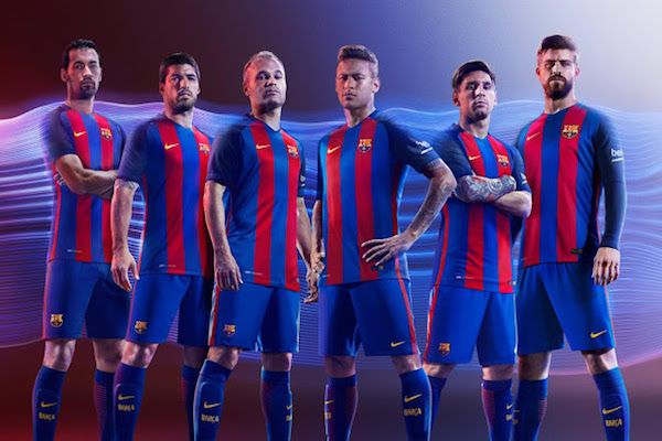 Voilà le nouveau maillot domicile 2016-2017 du FC Barcelone. - @DR