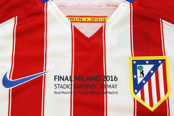 Voilà le maillot événementiel que portera l'Atlético Madrid en finale de la Ligue des champions 2016. 