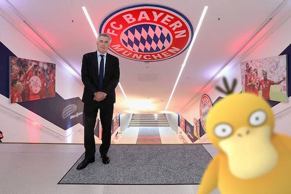 Idée géniale que celle de glisser des Pokémon dans les images de la présentation de Carlo Ancelotti, au Bayern Munich. - @Twitter