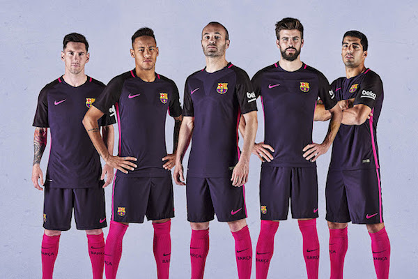 Grenat et bleu font du violet pour la couleur dominante du maillot extérieur du FC Barcelone. - @DR