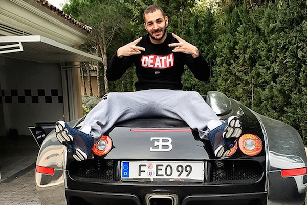 Voitures puissantes et chères + antécédents routiers = grosse dépense en assurances automobile, pour Karim Benzema. - @Instagram