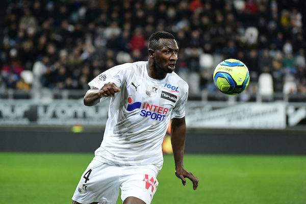 Nicholas Opoku transfert Amiens Stade Rennais