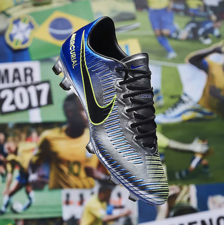 Nike offre de nouveaux crampons à Neymar