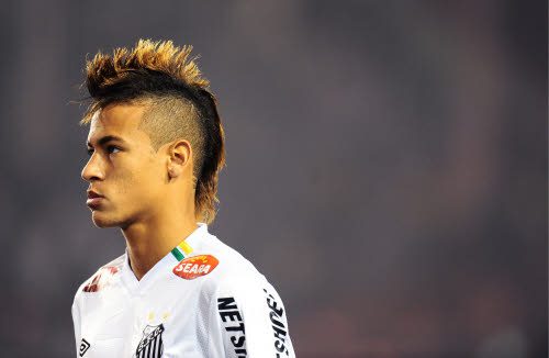 Neymar: Il donne son numéro de téléphone sur Twitter